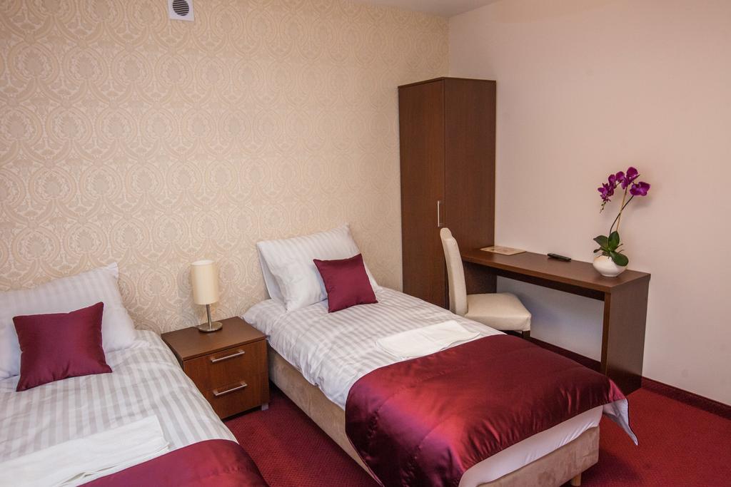 Hostel Zambrow Room photo